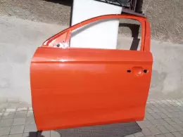 Opel corsa F levé přední dveře  
