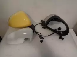 Opel corsa D pravé zrcátko 