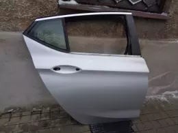 Opel astra K dveře pravé zadní  