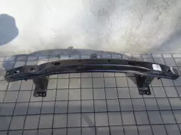 BMW 3 E92/93 LCI přední výztuha 