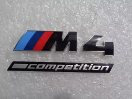 BMW M4 nápis M4 Competition 