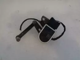 BMW výškový snímač zadní 