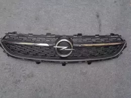 Opel corsa F maska  