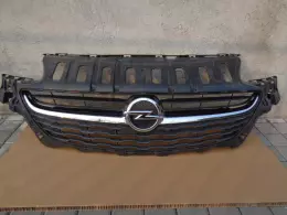 Opel corsa E maska  