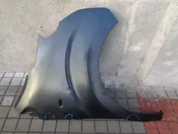 Zafira life / vivaro C pravý blatník  