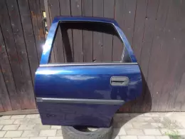 Opel vectra B 4/5 dveře levý zadní  