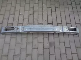 BMW 3 E30 přední výztuha  