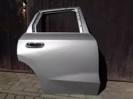 BMW X1 U11 dveře pravý zadní  