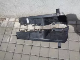BMW X5 F15 vedení vzduchu - boční plasty 