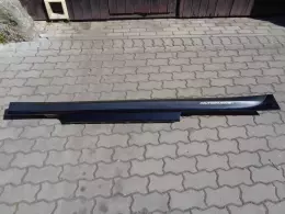 BMW 4 F82 M4 pravý plastový práh 